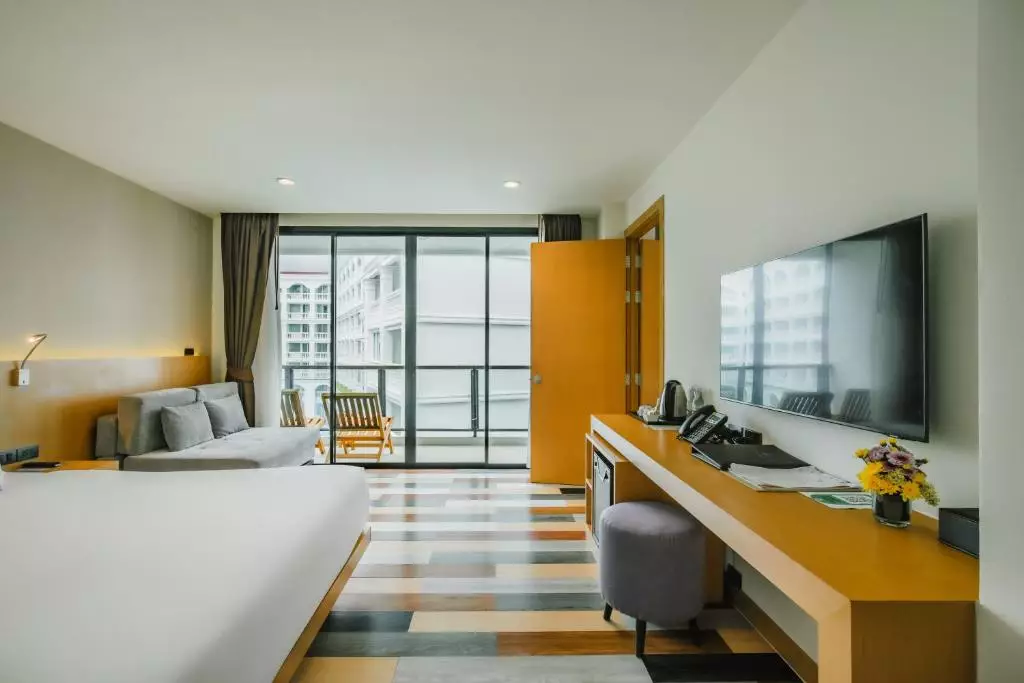 The Lunar Patong